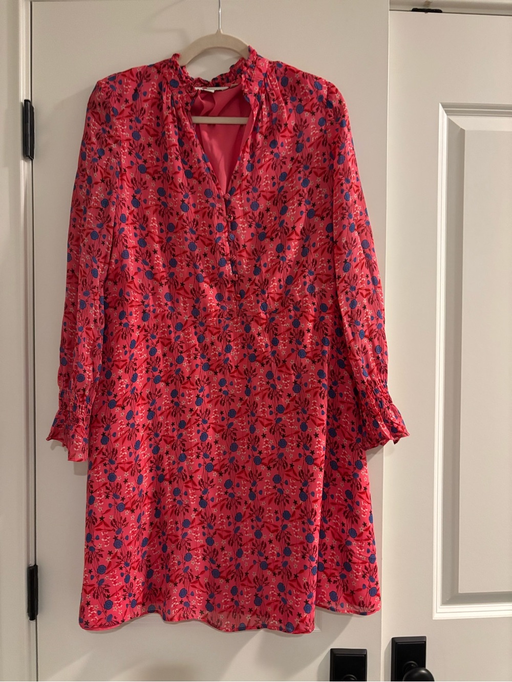 Boden Pink Floral Long-Sleeve V-Neck Dress